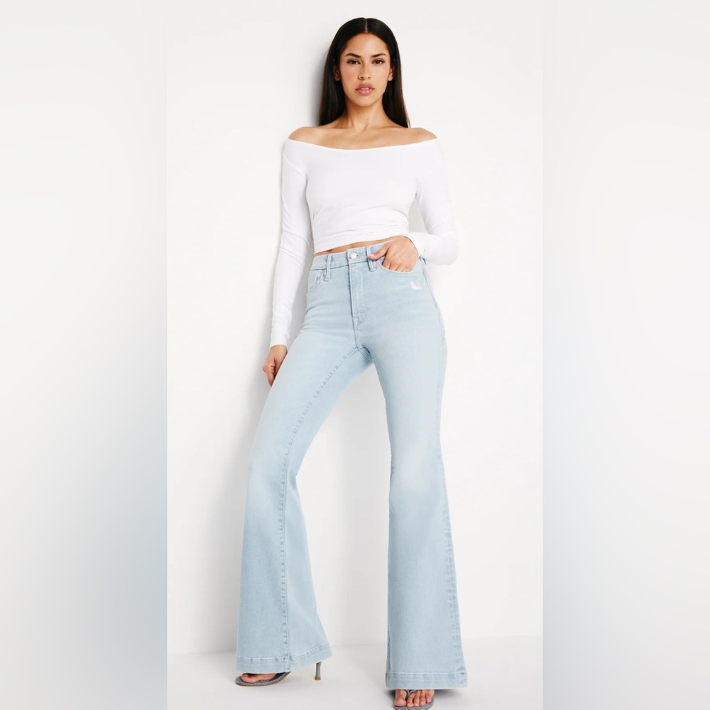 GOOD AMERICAN ALWAYS FITS GOOD LEGS FLARE JEANS